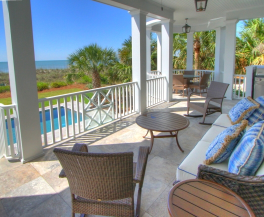vacation home patio