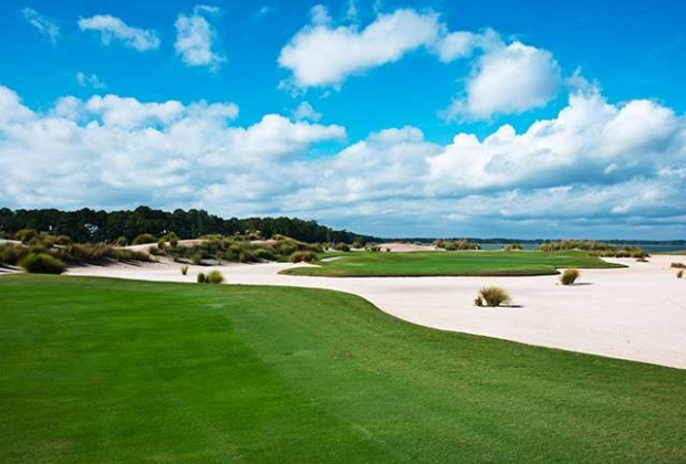 Jack Niklaus hole 16